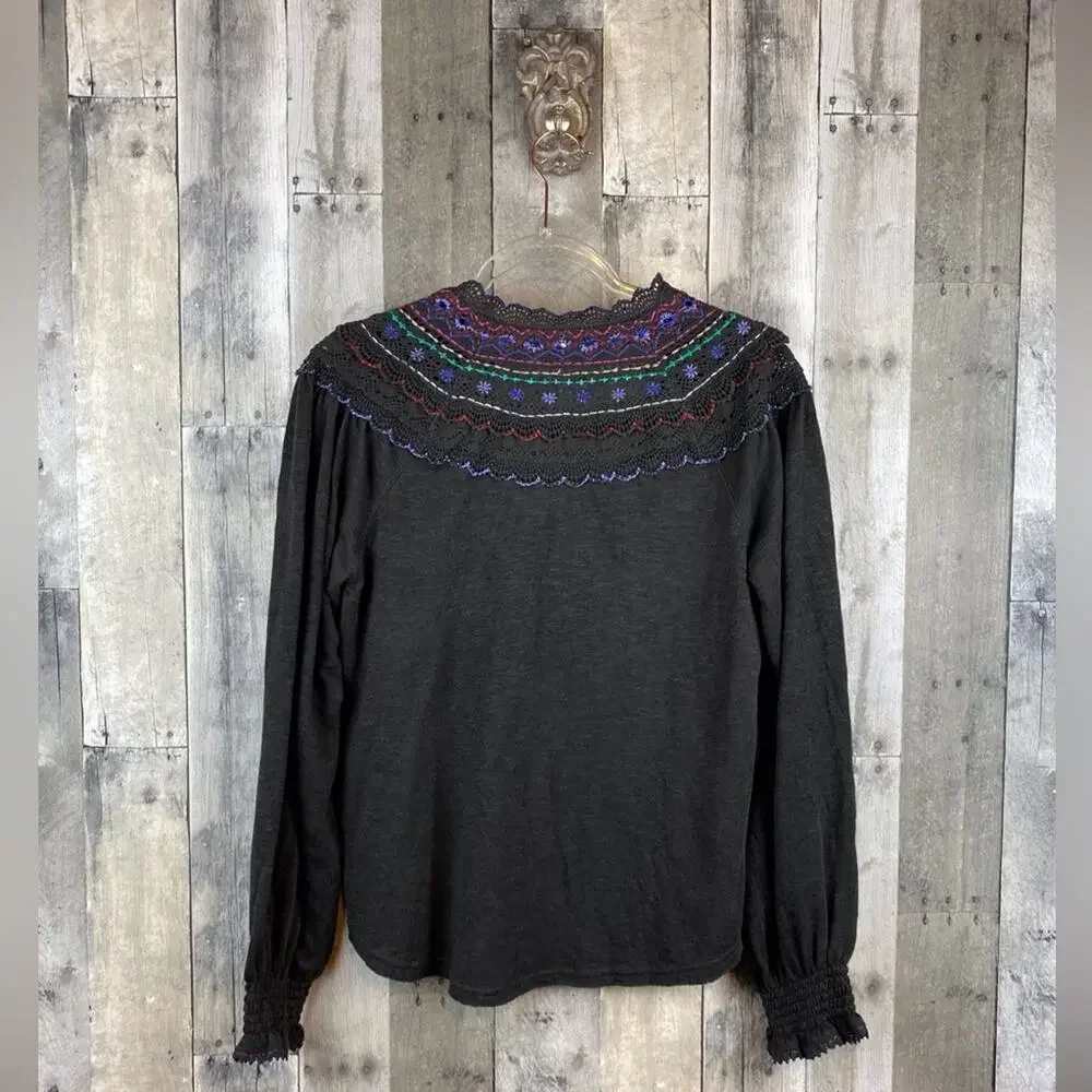 Free People Siesta Fiesta Crochet Top in Black Combo Size XS.